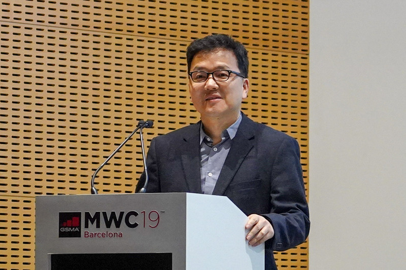 Samsung Electronics 副社長 兼 技術戦略室責任者 ジュン・ヒー・リー氏