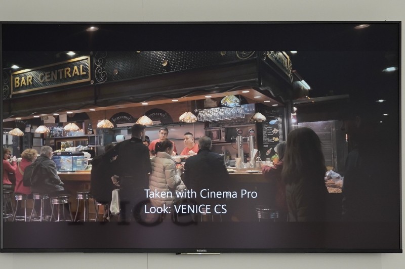 同じ場所での動画をCinema Proのエフェクトをオンにしたとったところ