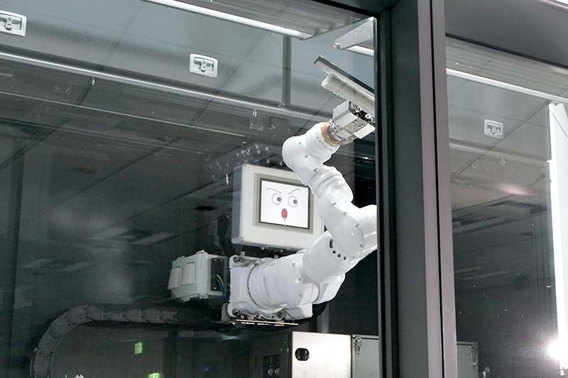 いろいろな表情を見せる