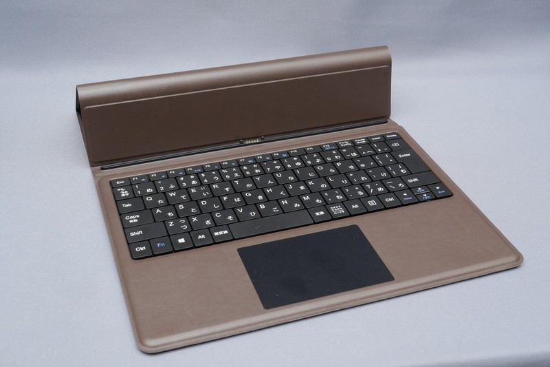 付属のキーボードカバー