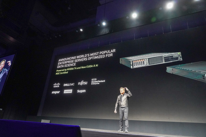 データサイエンス用エンタープライズ向けサーバー