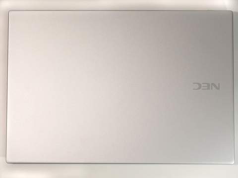 PC短評】LTEモデム内蔵可能な12.5型ノートPC「VersaPro