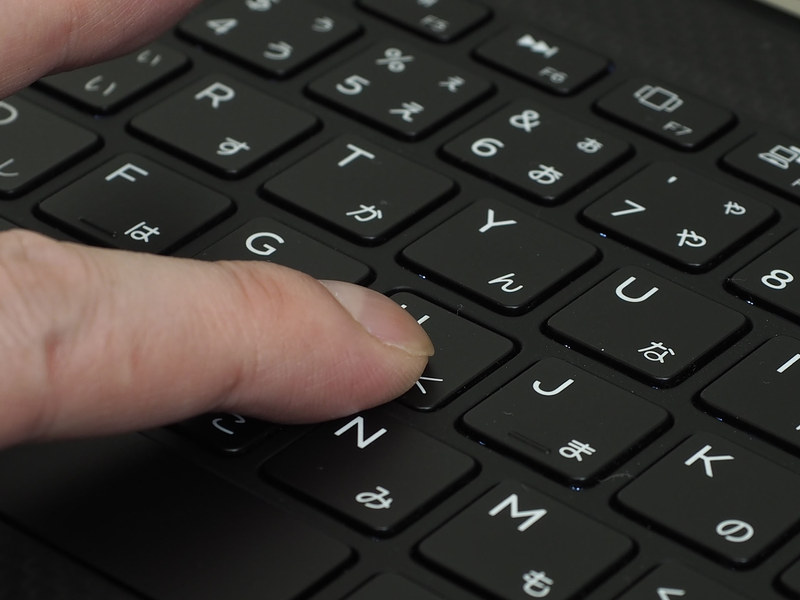 キーストロークはかなり浅め