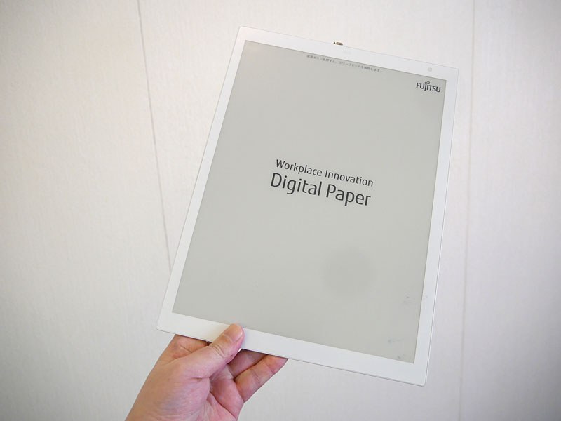 電子ペーパー「QUADERNO」
