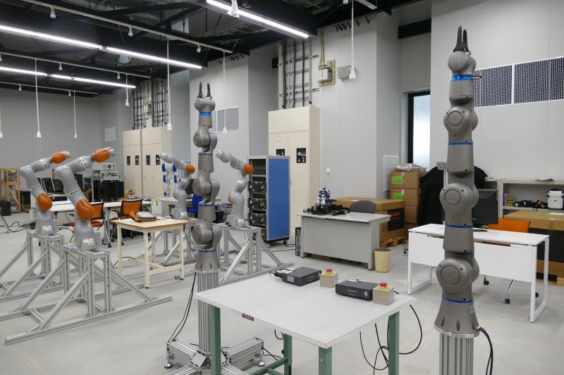 各種協働ロボットも