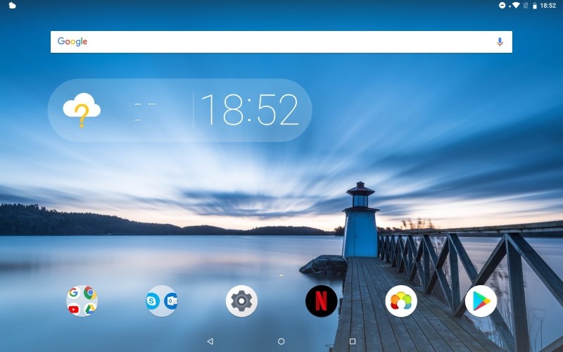 セットアップ完了直後のホーム画面。左下にはGoogleのアプリがまとめられている