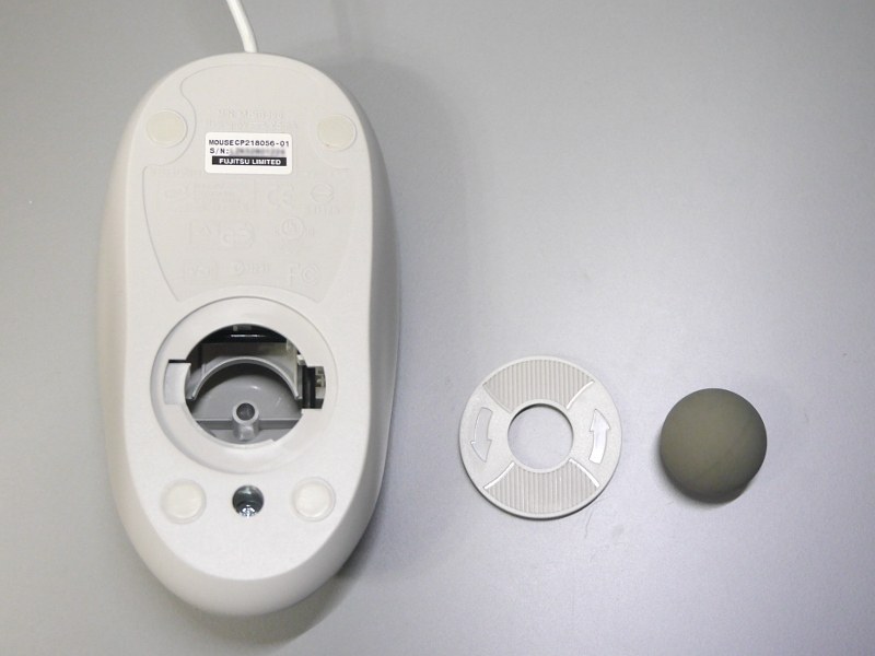 ボール径は一般的な22mm