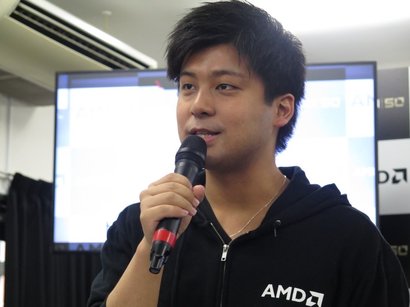 実況・解説はトンピ?氏