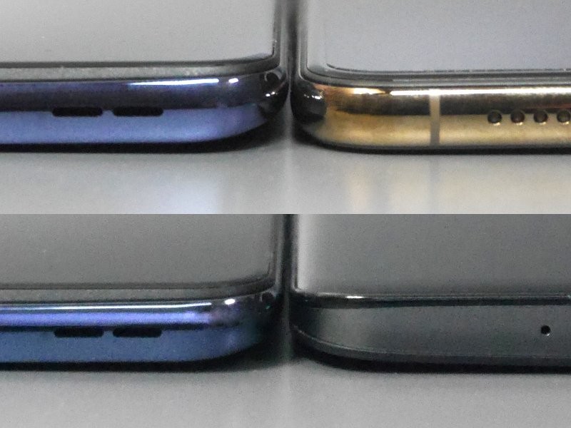 厚みの比較。いずれも左が本製品、右上がiPhone XS Max、右下がAQUOS zero。本製品はやや厚みがあるが、手に持った場合はそれほど違いは感じない