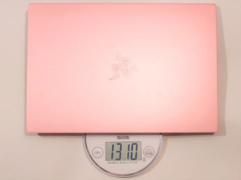 PC短評】ピンクカラーの13.3型ゲーミングノート「Razer Blade Stealth