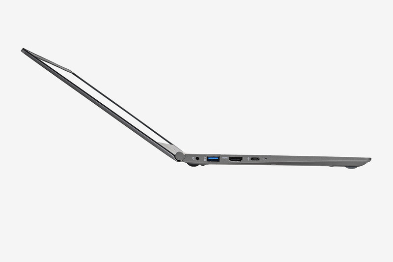 天板を最大まで開いた状態