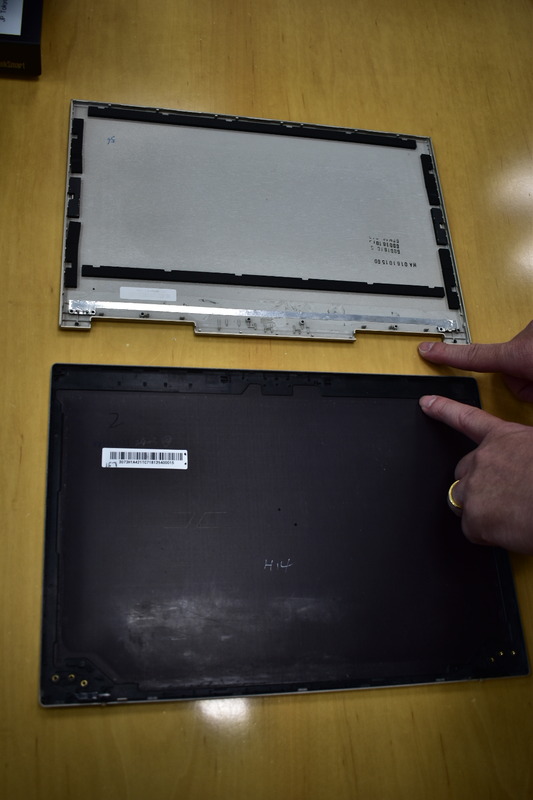 アンテナ実装部分の処理もエレガントに仕上げられた