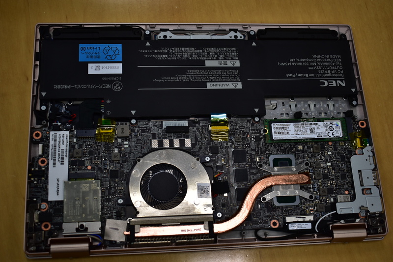 もっとも試行錯誤されたのはファンのサイズだった。