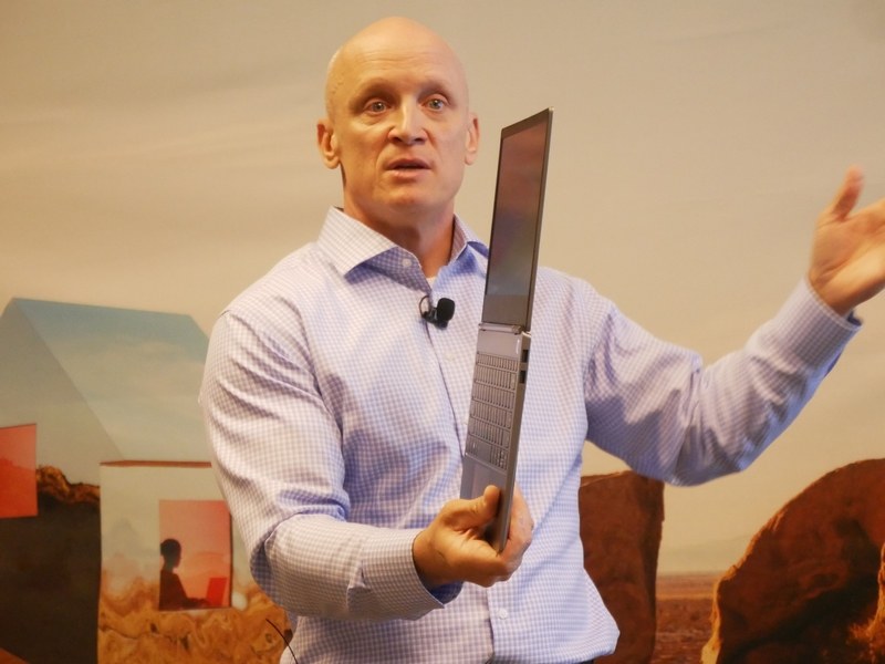 14型でも薄さ16.5mmを実現しているという