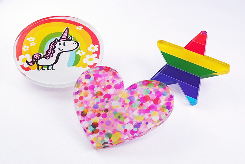 透明プラスチック越しに描画できる