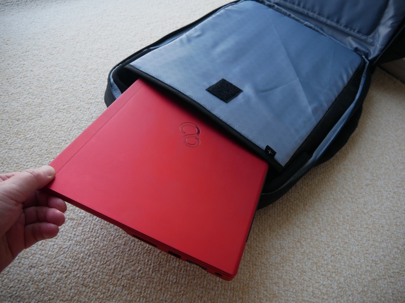 ノートPCを収納してみる