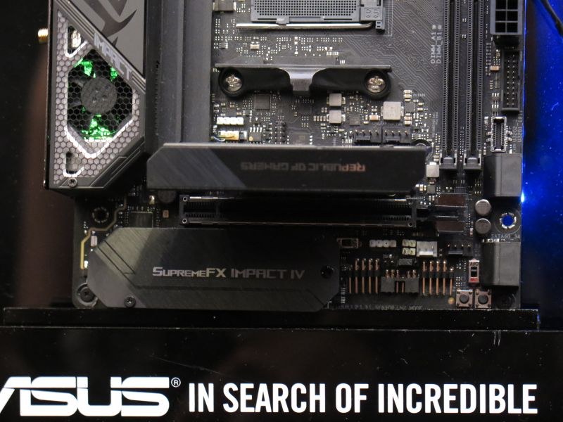 Mini-DTXのため、ITXより少し長い