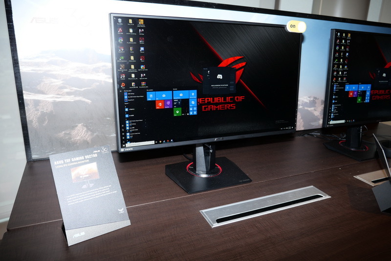 ASUS独自の同期技術「ELMB-Sync」に対応するゲーミング液晶「TUG Gaming VG27AQ」