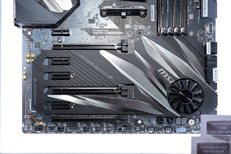 拡張スロットはPCI Express Gen4 x16が3本とPCI Express Gen 4 x1が3本。M.2は2スロットで、すべてPCIe Gen4 x4対応かつヒートシンク「M.2 Shield FROZR」が用意される