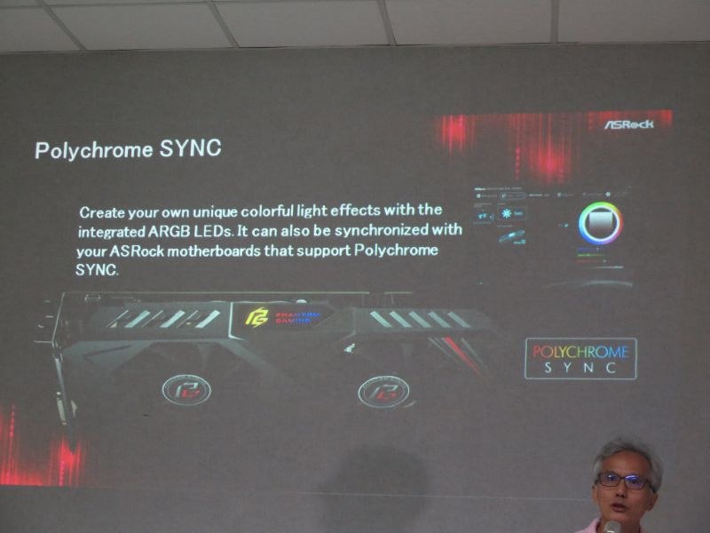 Polychrome SYNCに対応し、RGB LEDの発光を設定できる