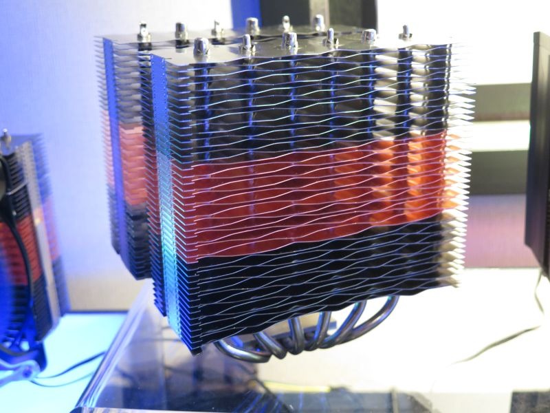 特許を取得した波を打った冷却フィン