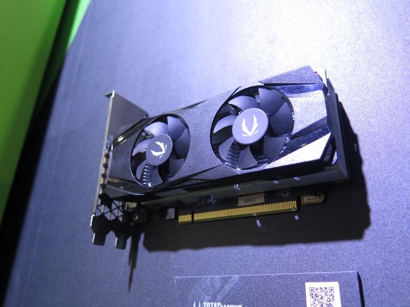 LowProfile版のGeForce GTX 1650