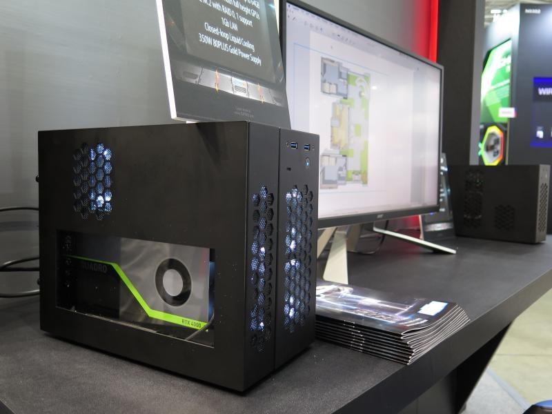 11Lの筐体でQuadro RTX 4000を搭載可能