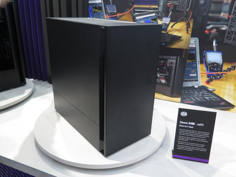 microATXモデルのSilencio S400