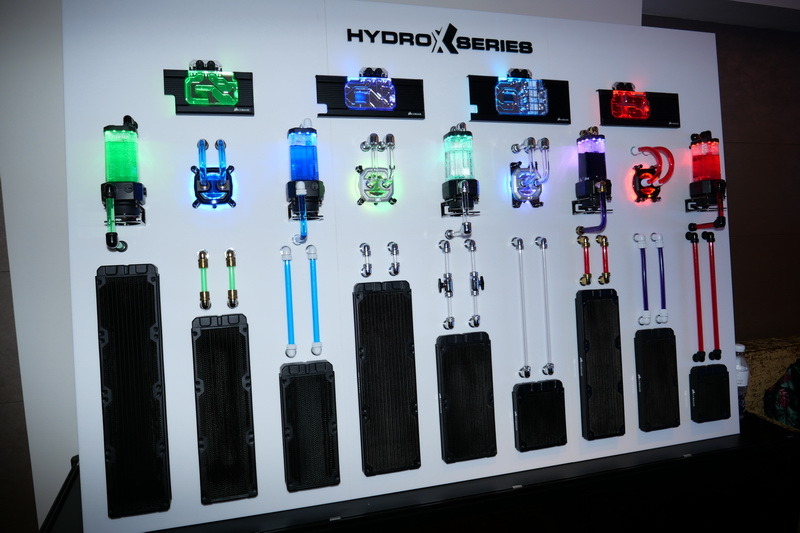 自社開発のトータル水冷システム「Hydro X」シリーズ
