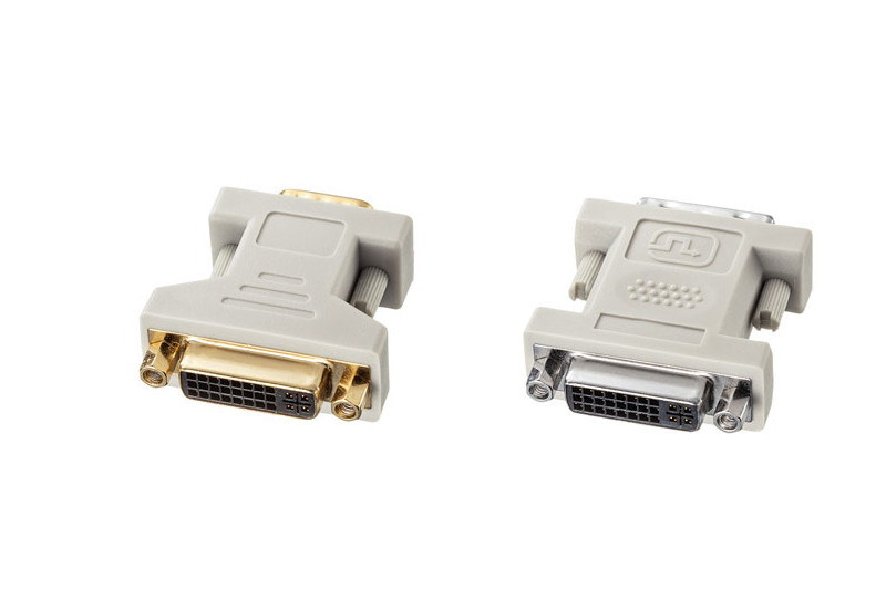 AD-DV01K2(左)、AD-DV05K2(右)