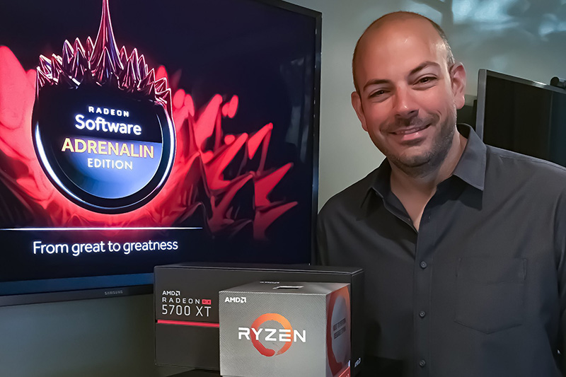 Frank Azor氏 出典: <a href="https://twitter.com/LisaSu/status/1150770840268660736" class="n" target="_blank">Lisa Su氏のツイート</a>