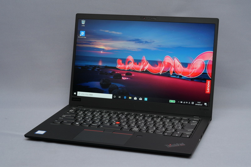 レノボ・ジャパン「ThinkPad X1 Carbon」2019年モデル