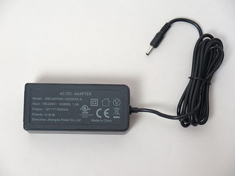 PC短評】4K液晶の一点豪華主義、「CHUWI LapBook Plus」 - PC Watch