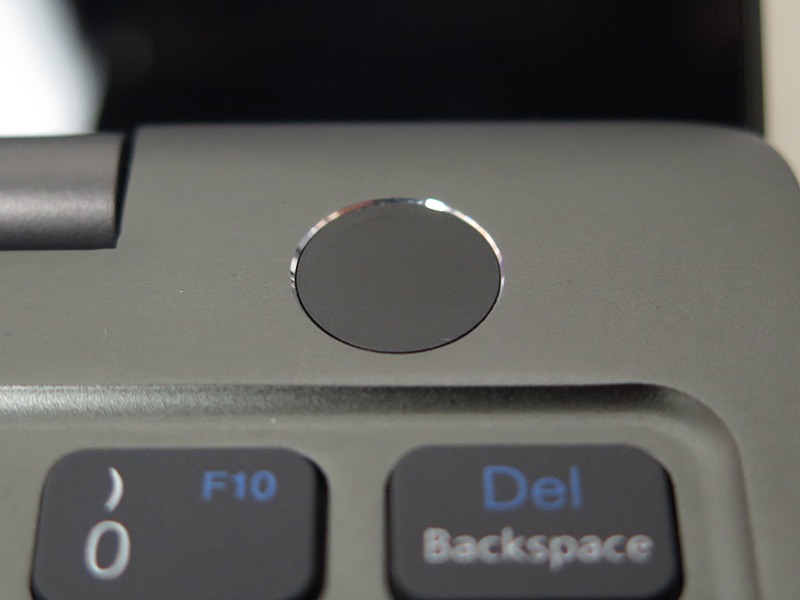 電源ボタンは指紋センサーを兼ねている