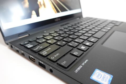 Hothotレビュー】ペン内蔵で世界最軽量約868gな2in1「LIFEBOOK UH95