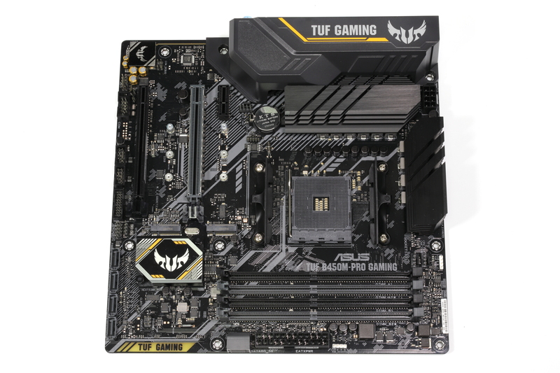 TUF B450M-PRO GAMINGの基板表面