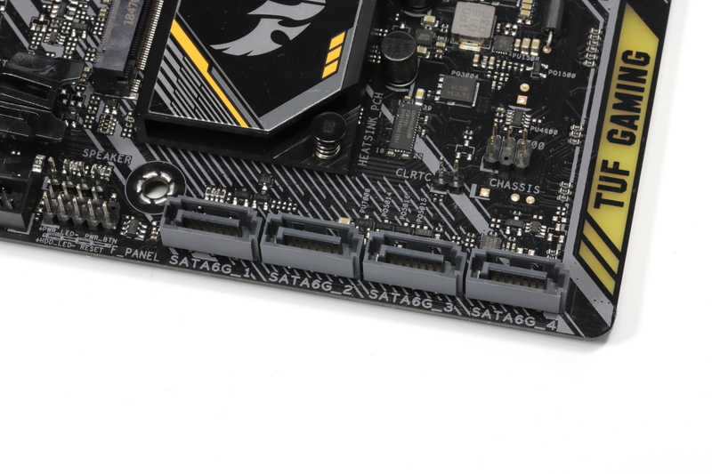 チップセット接続のSATA 6Gbps 1～4番ポート。3～4番はM.2の2番スロットと排他利用