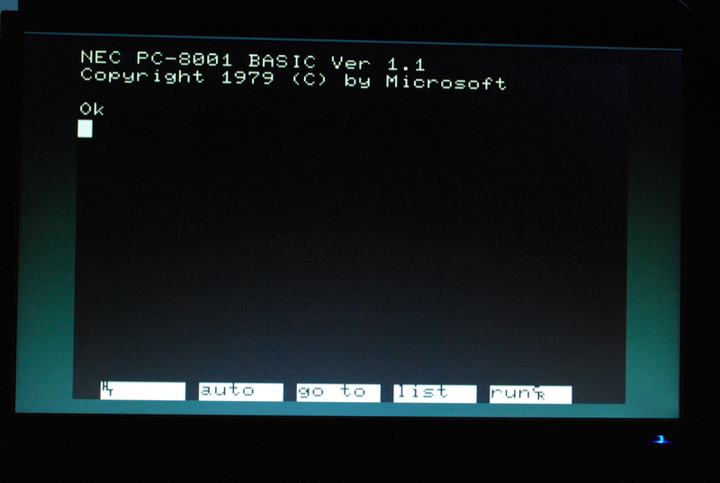 昔ながらのPC-8001の画面