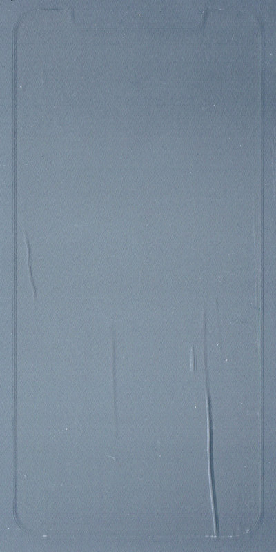 全体的には傷の数は少なめ。右下に中程度の傷があり、表面層が若干はがれているが、利用に支障が出るほどではない。<BR>評価：★★★☆☆