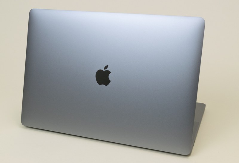 デザインコンセプトをなかなか変えないのがApple製品の悪い部分でもあるが、シンプルなので飽きはこない