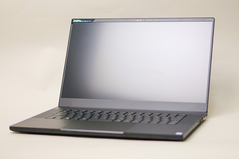 Razer Blade 15アドバンストモデル