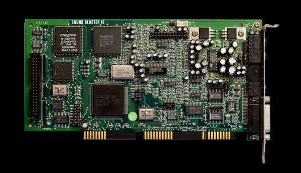 Sound Blaster 16(出典Creative Technology)