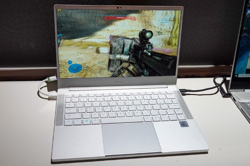 Razer Blade Stealth 13 – Mercury White、TDP 25Wの第10世代Core(Ice Lake)を搭載している
