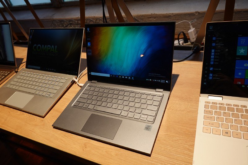 Inventecの第10世代Core搭載2in1デバイス