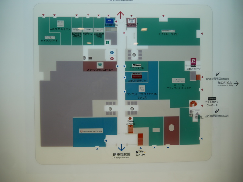 右下の3つのエリアを使っている。かつてはCOACHが入っていた