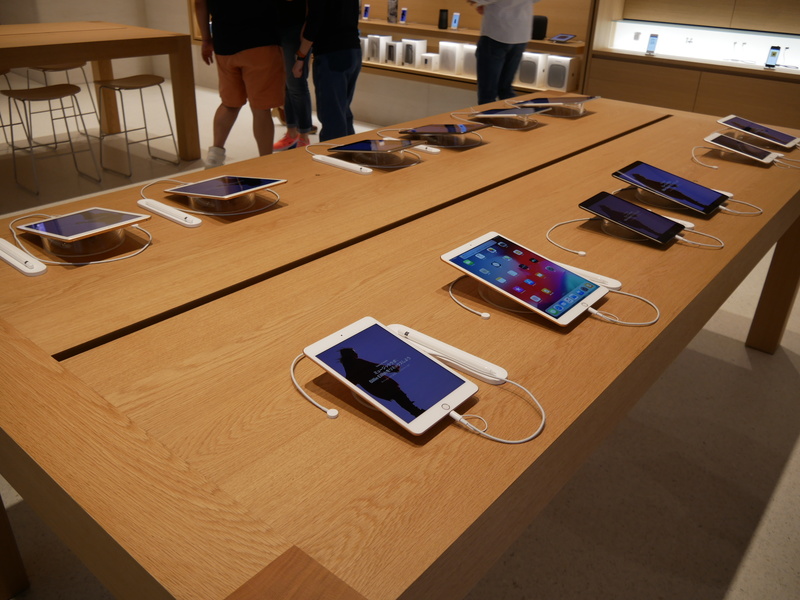 iPadの展示コーナー