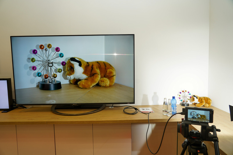 HDMIケーブルで8K TVに8K動画を出力可能