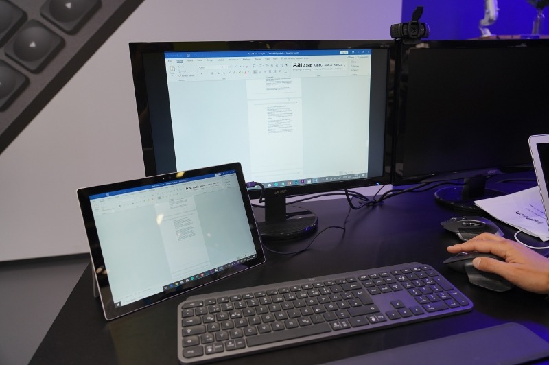 Wordではサイドホイールで拡大縮小ができる