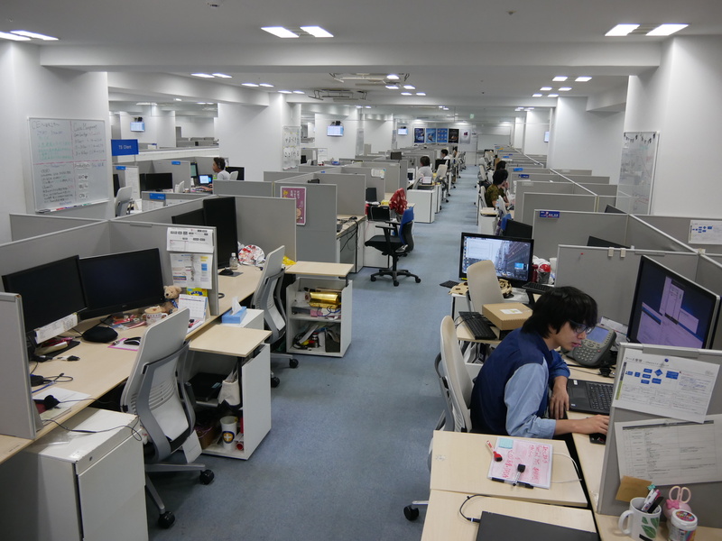 テクニカルサポート部門の様子