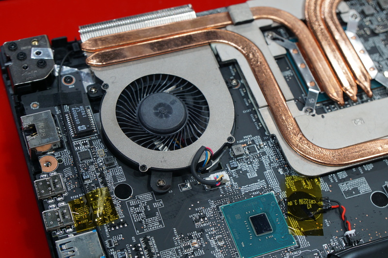 GF65 Thinに追加されたファン